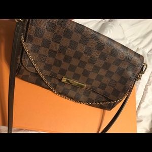 LOUIS VUITTON FAVORITE MM